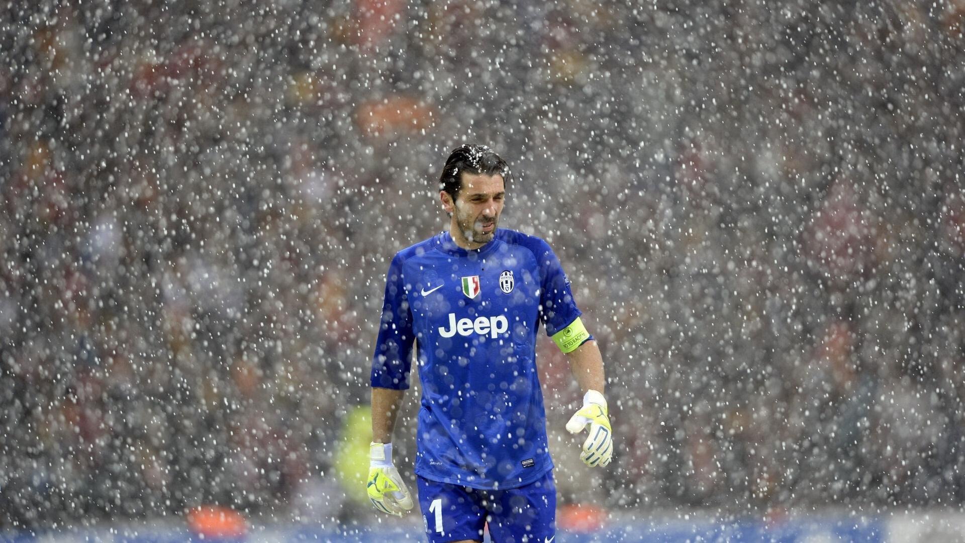 巴黎奥运会倒计时,全球顶尖运动员备战冲刺,东道主法国蓄势待发